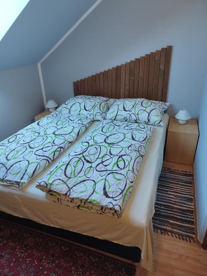Gabi Vendeghaz Villa Balatonkeresztur Ngoại thất bức ảnh